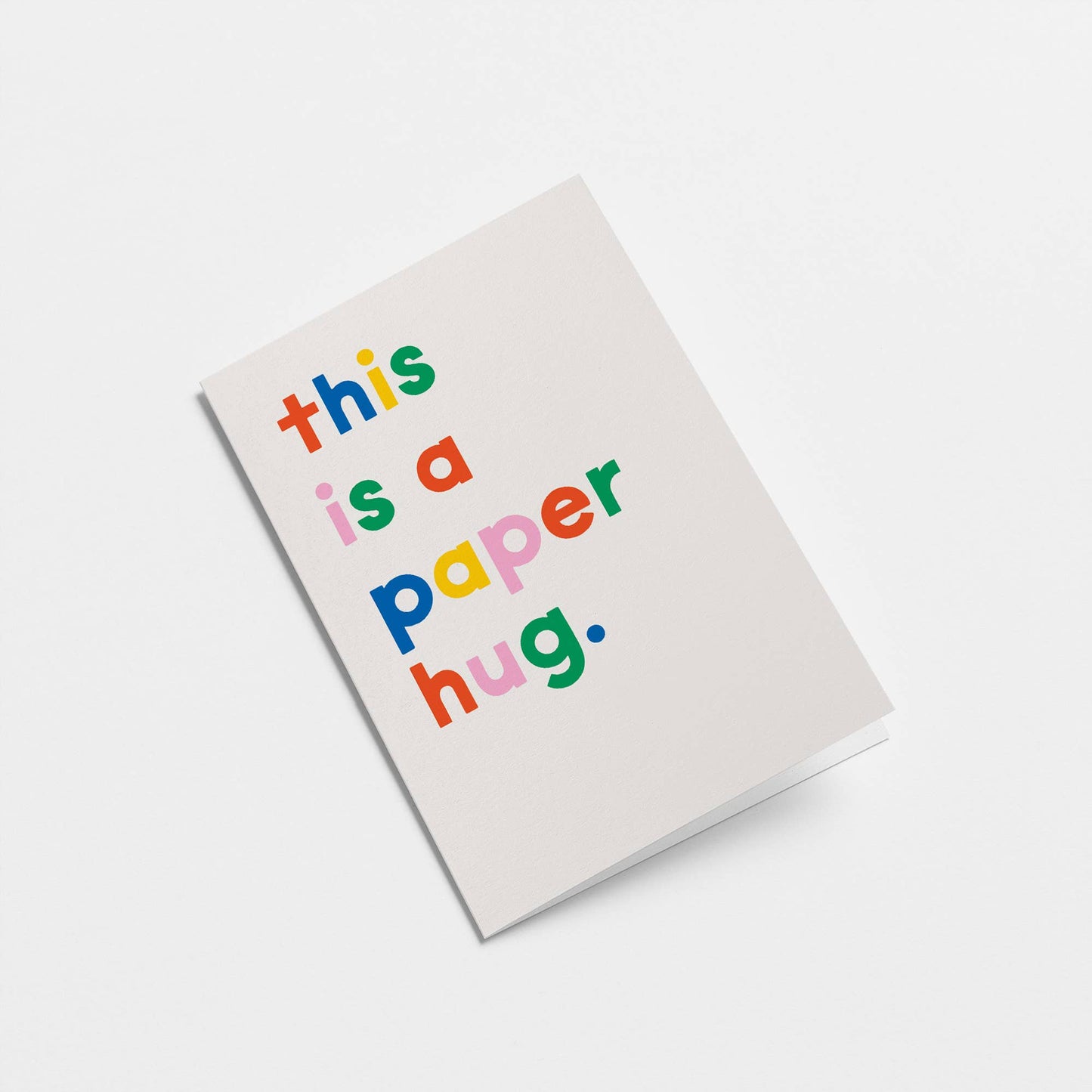 Graphic Factory - This is a paper hug - Greeting Card: Standard cello