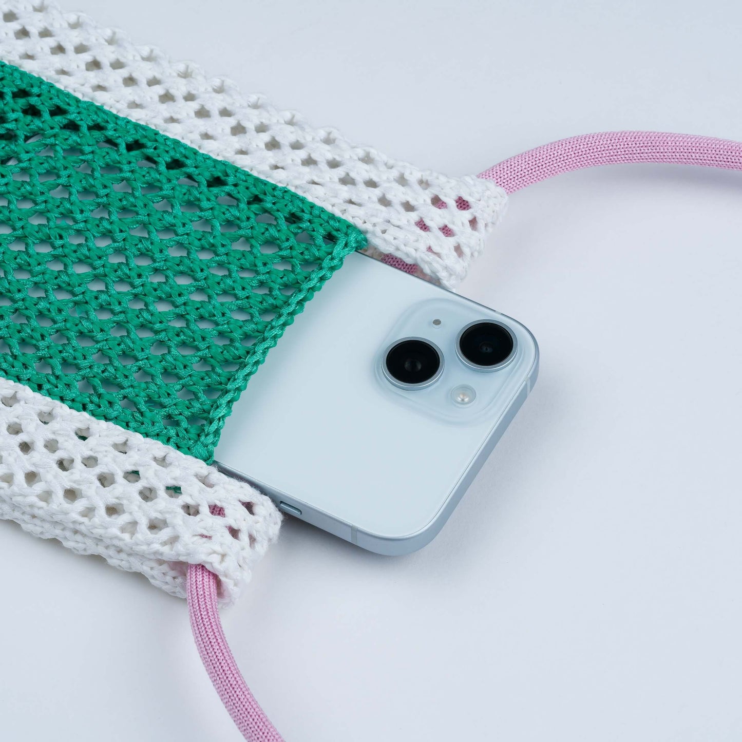 VERLOOP | knits - Raffia Phone Sling: Poppy Lilac