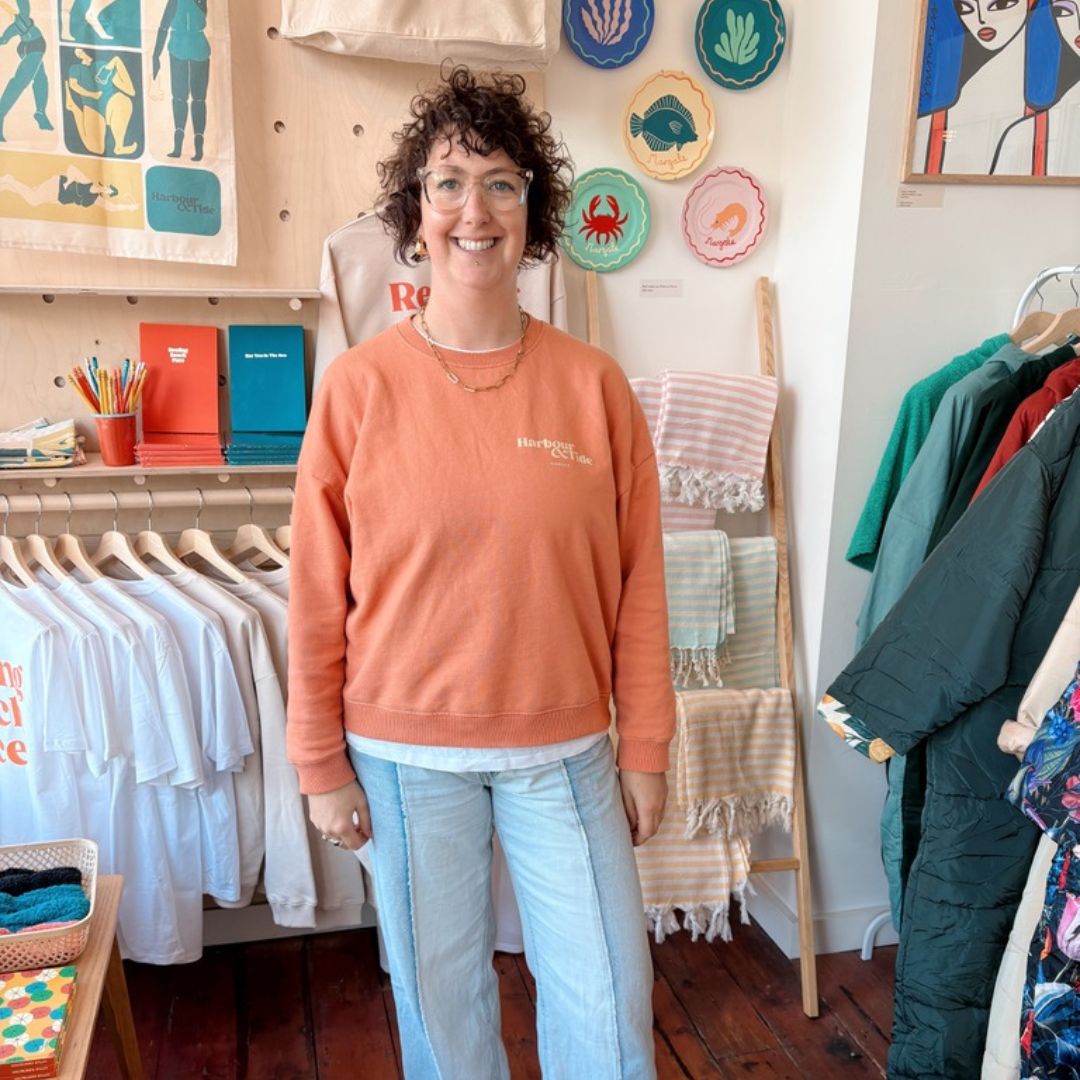 Resting Beach Face Womenâs Organic Oversized Sweatshirt Sunset Edition