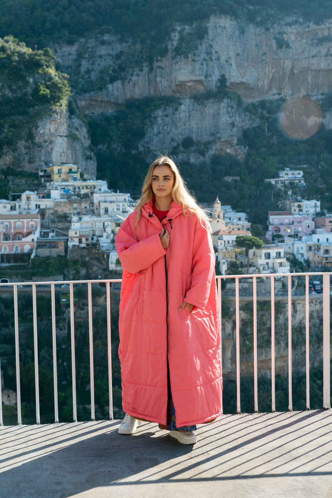 Sittingsuit, the wearable blanket, Rose