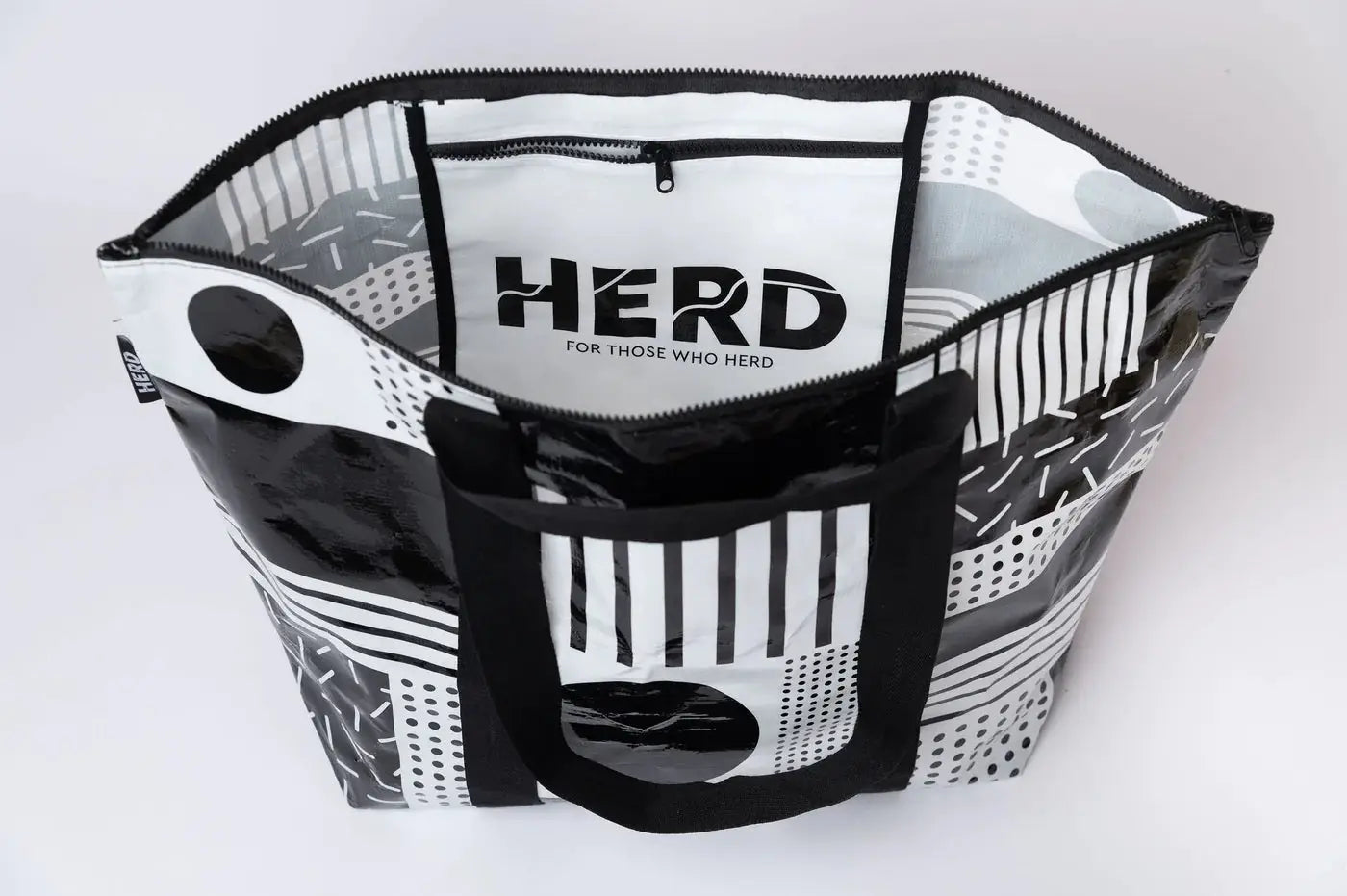 HERD - The Mono 100 Medium Zip Tote