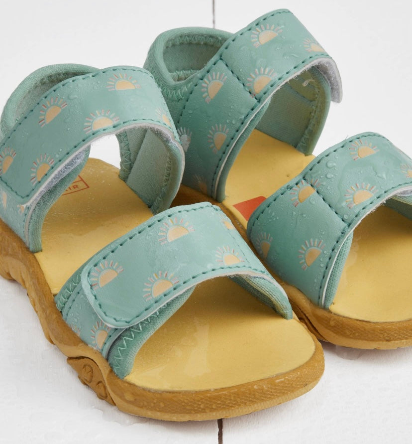 Grass & Air Colour Changing Sandals Pistachio