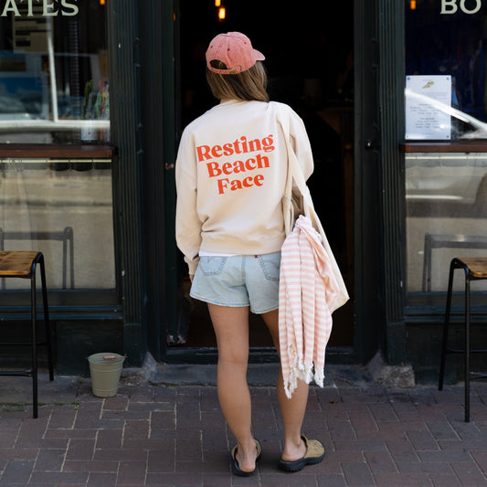 Resting Beach Face Sweatshirt in Oat