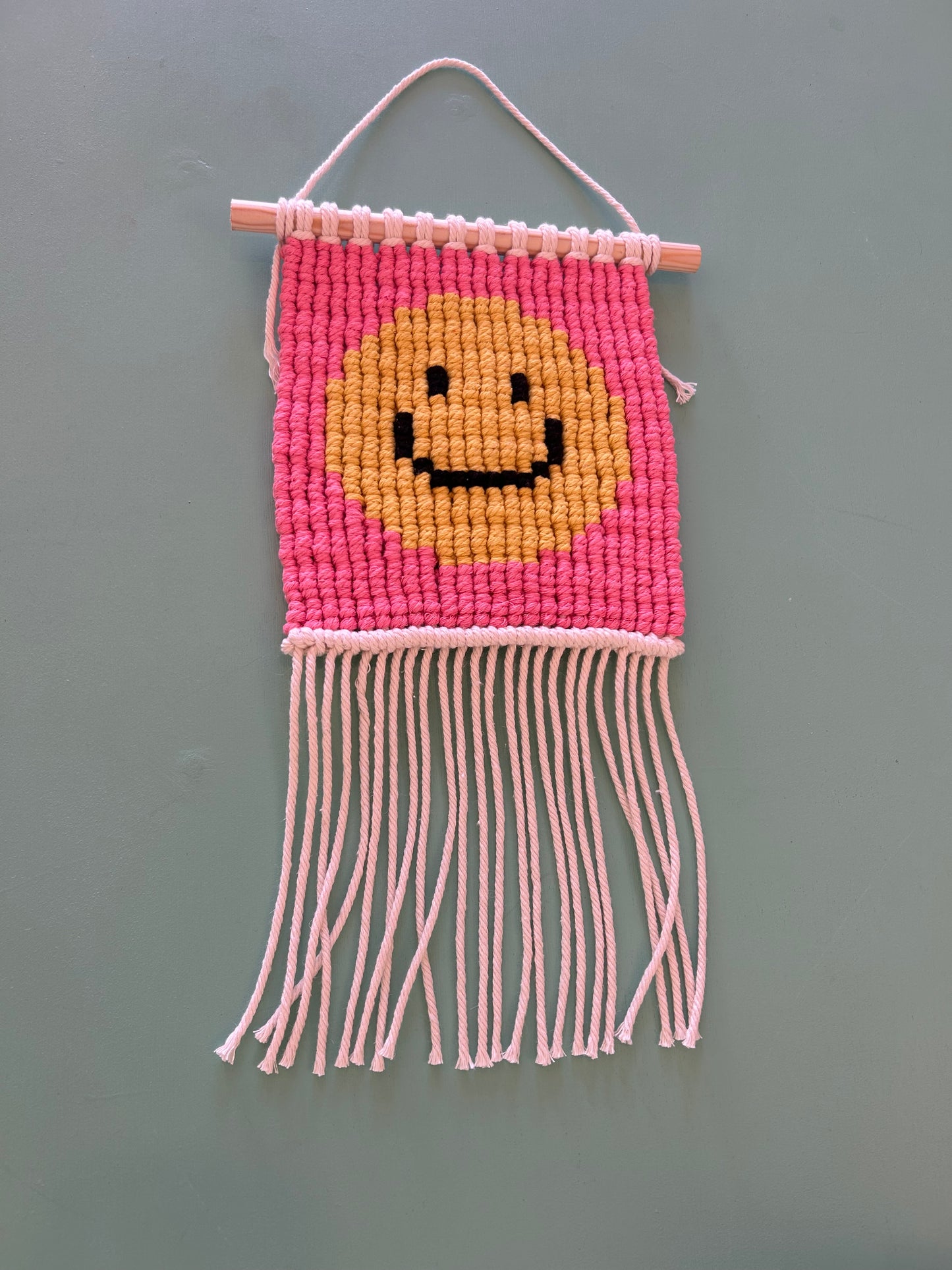 SMILEY FACE TAPESTRY