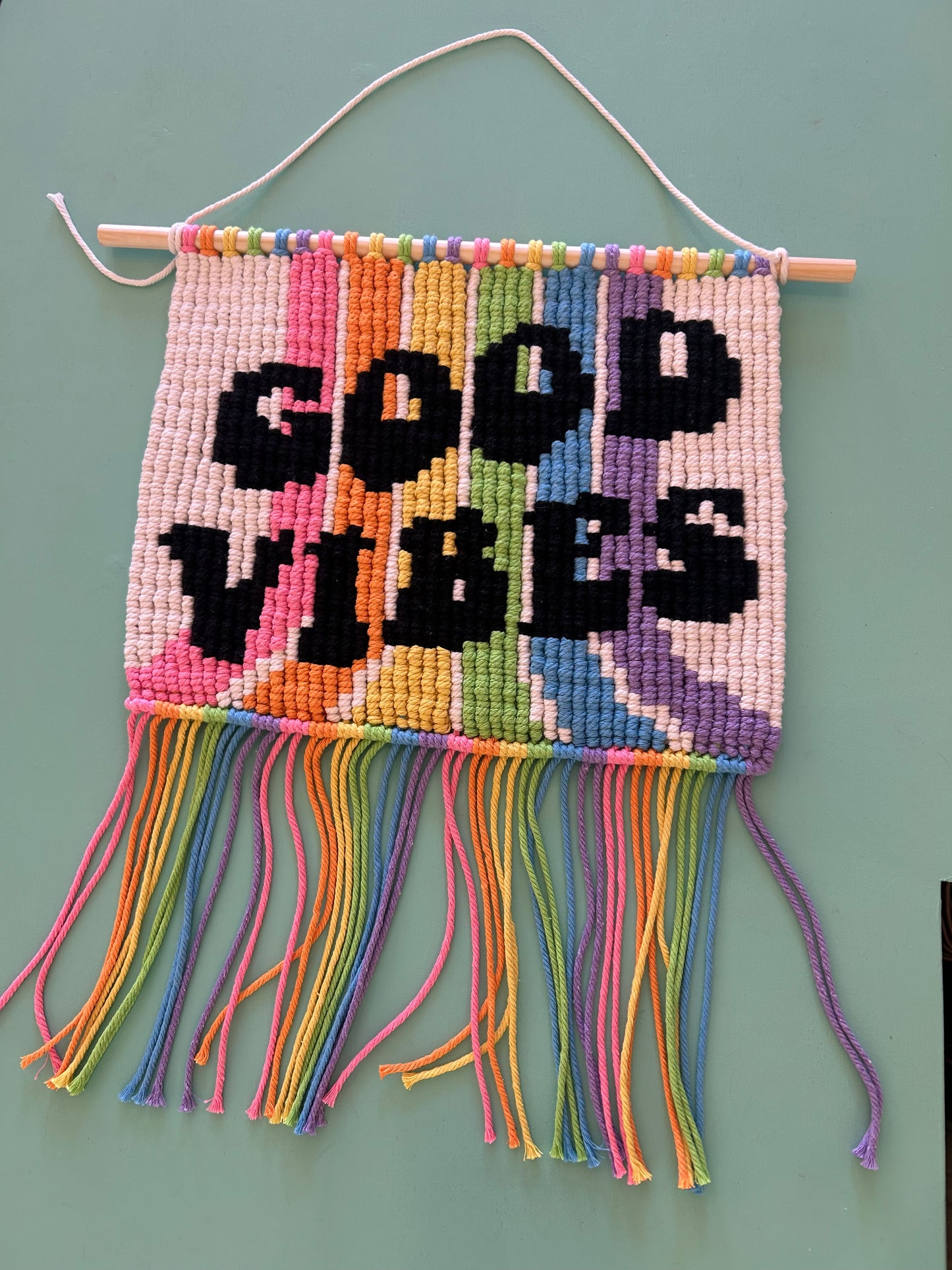 GOOD VIBES TAPESTRY