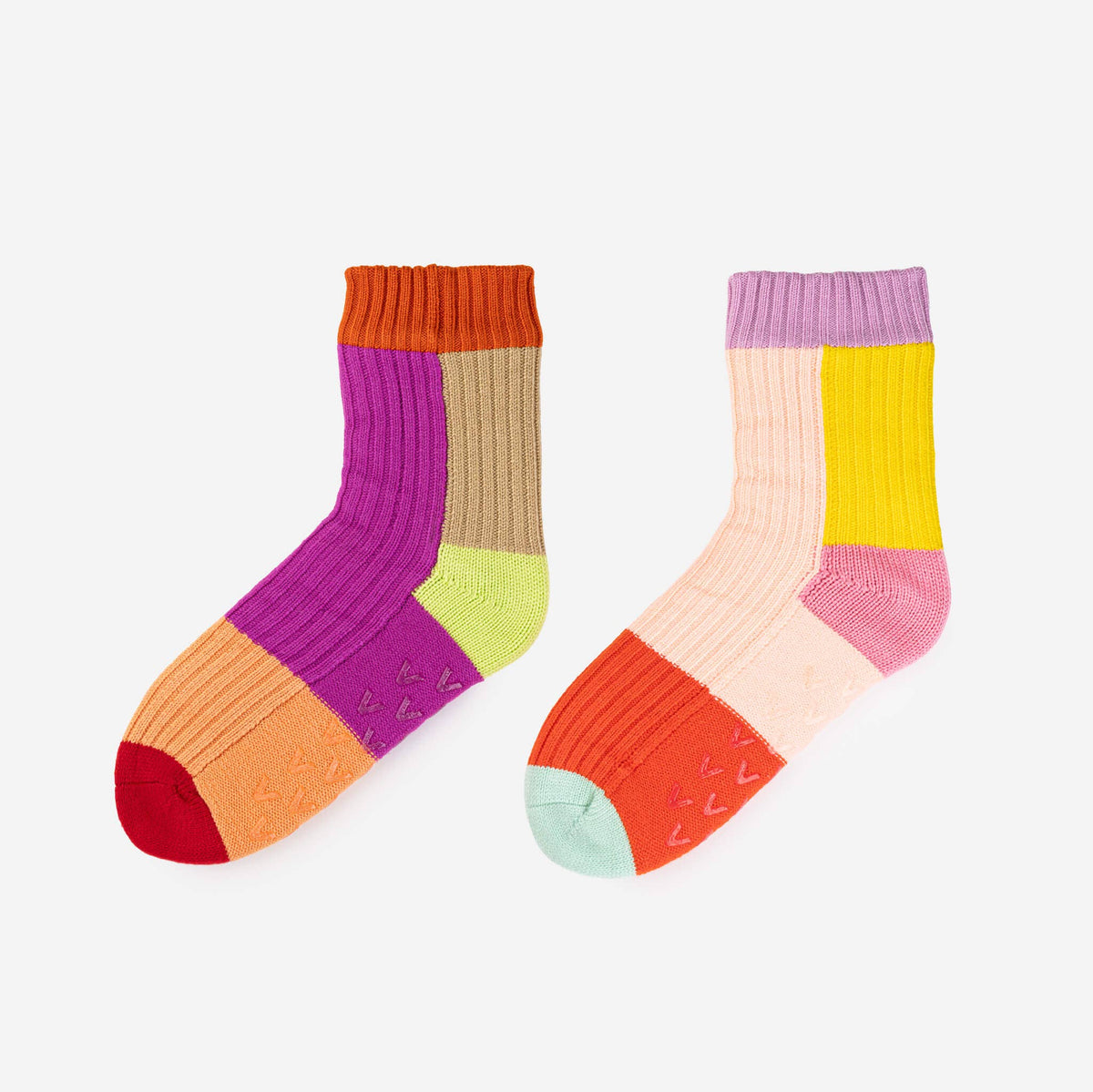 VERLOOP Mismatch House Socks: Pink