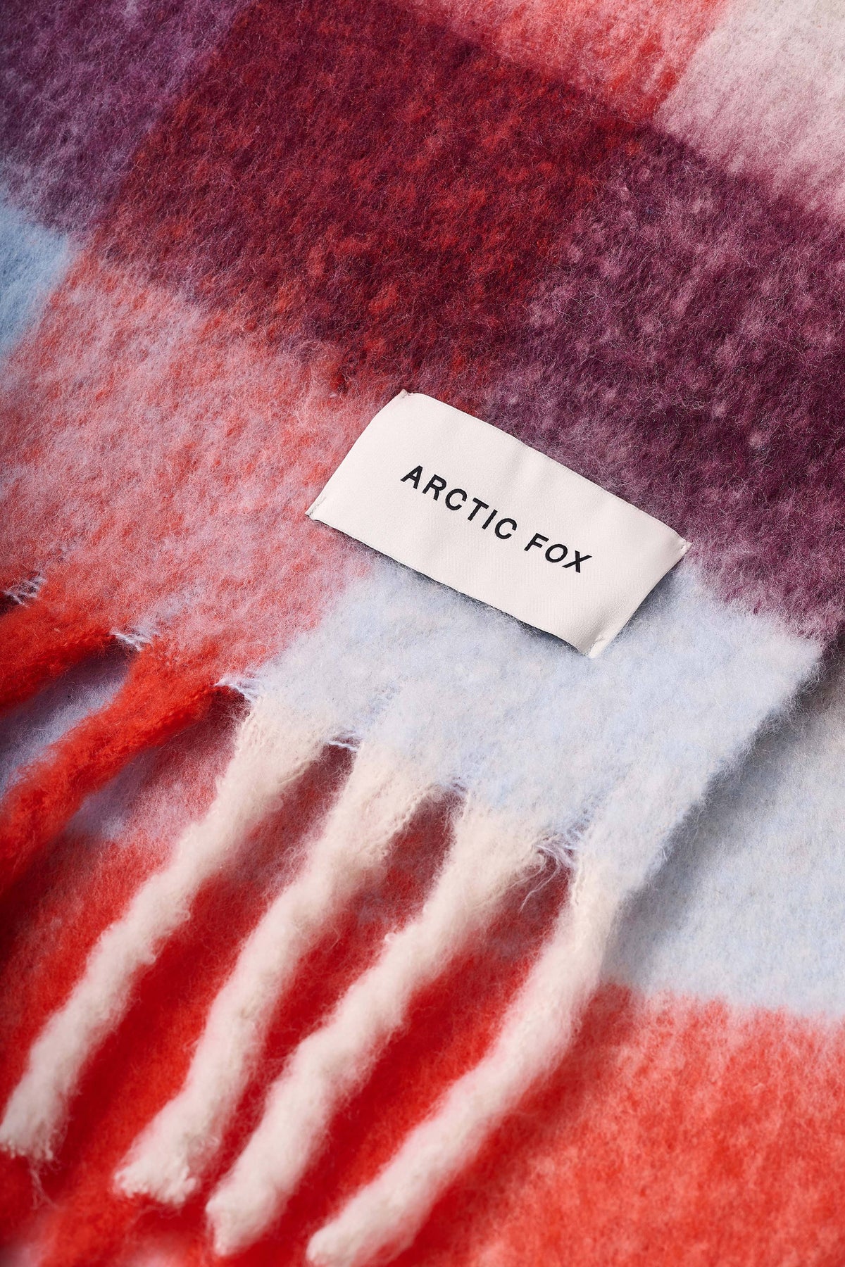 ARCTIC FOX & CO. - The Reykjavik Scarf - 100% Recycled - Red Blue Check - AW26
