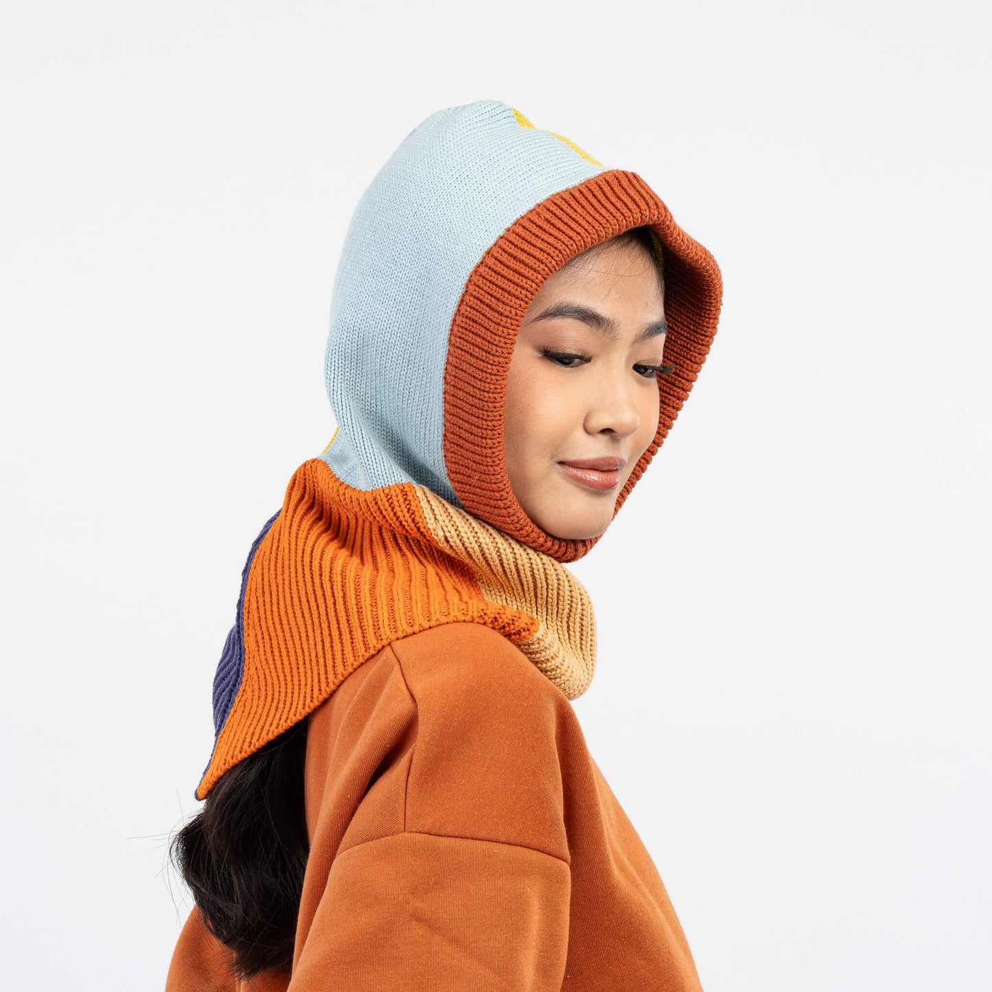 VERLOOP Mismatch Knit Hood: Golden Olive Stone Blue