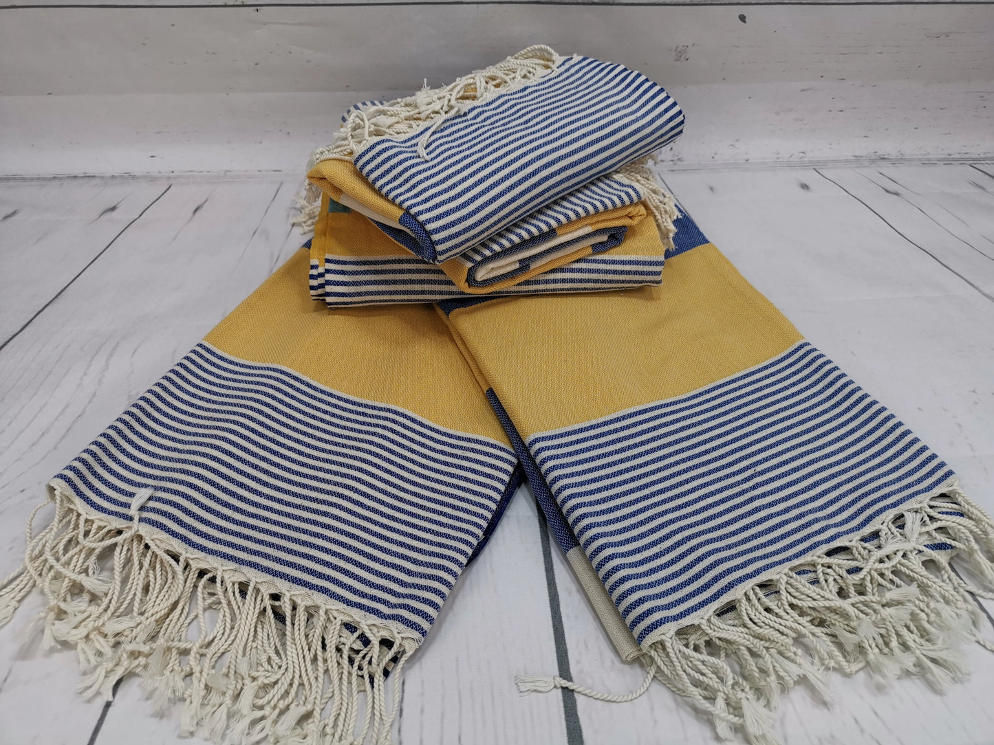 Buluty Cotton Beach Towel - Navy & Yellow