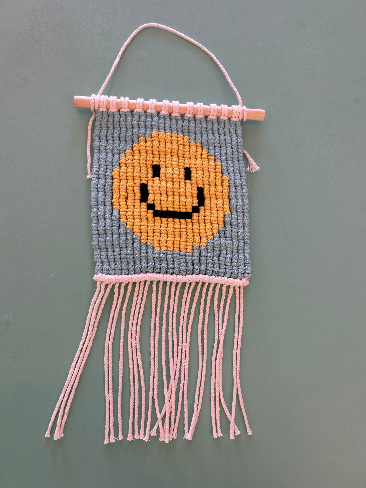 SMILEY FACE TAPESTRY
