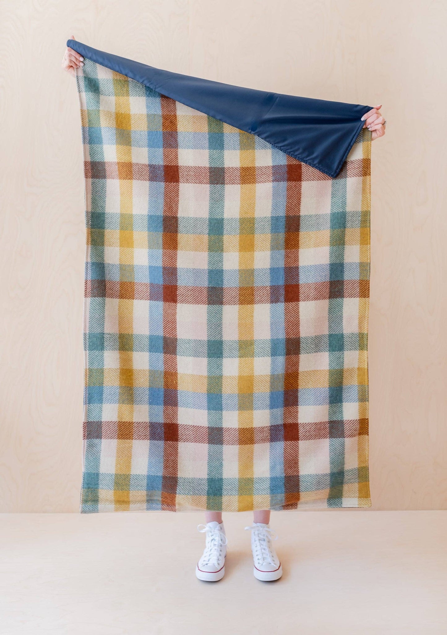 TBCo - Recycled Wool Small Picnic Blanket in Rainbow Herringbone Ch