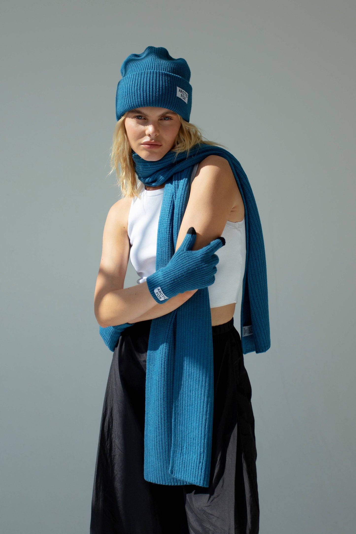 ARCTIC FOX & CO. - The Recycled Bottle Gloves - Ocean Blue - AW23