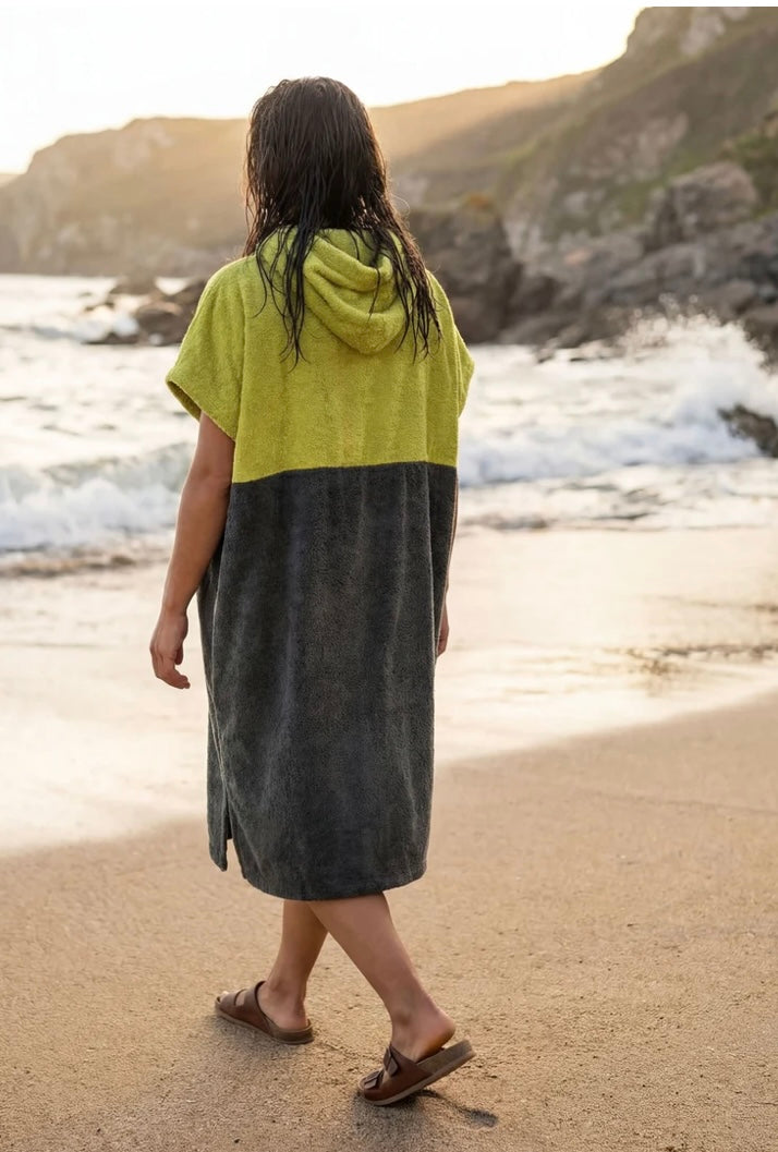 Rapanui Unisex Towelling Poncho
