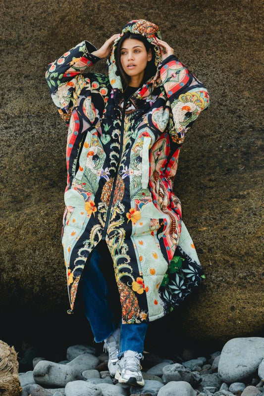 Sittingsuit, the wearable blanket, Eden