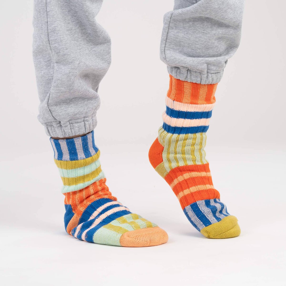 VERLOOP - Patchwork Stripe House Socks: Rainbow