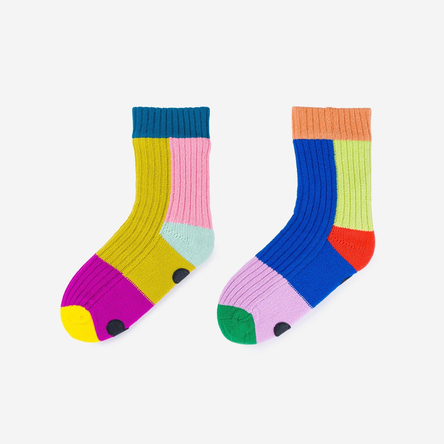VERLOOP Mismatch House Socks: Rainbow